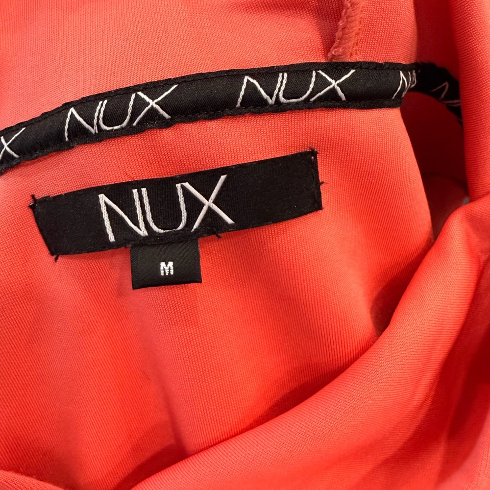 NUX Coral Hooded Crop Top & Drawstring Track Pants Set - Picture 3 of 16